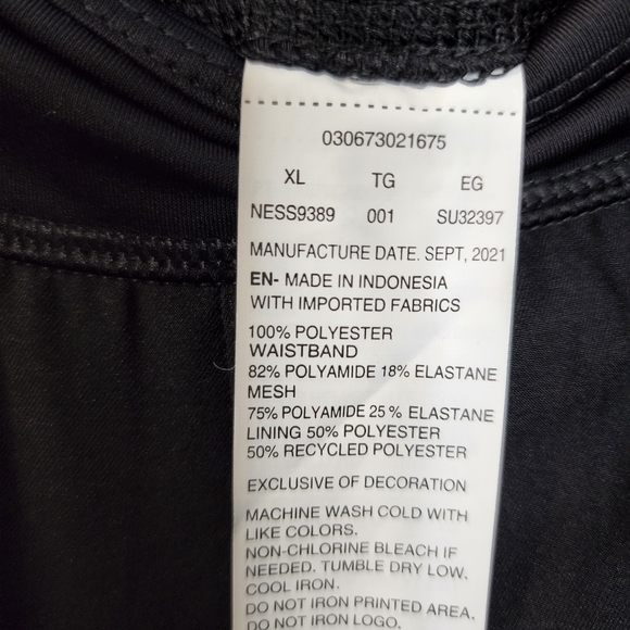 Nike  swim size XL color Black - Picture 7 of 7